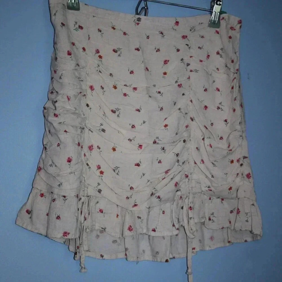 Wild Fable Floral Print Lined Skirt Sized Large - Picture 7 of 16